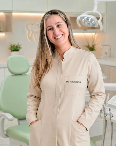 Dra. Bárbara Fontes